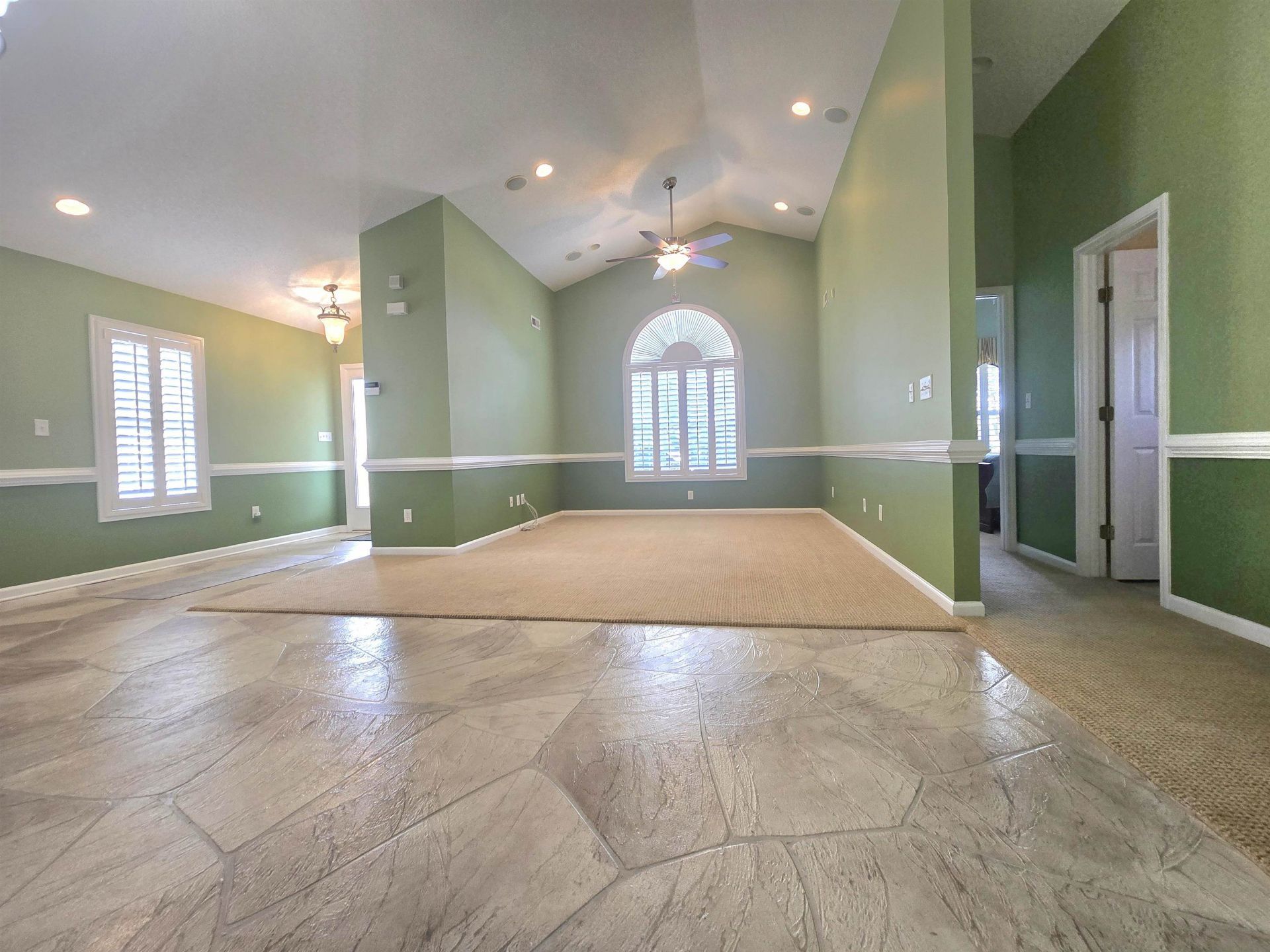 4223 Rivergate Ln. Photo 6