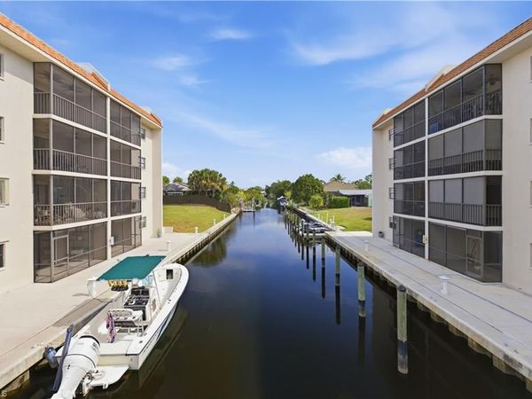 9395 Pennsylvania AVE , Unit 6, BONITA SPRINGS, FL 34135