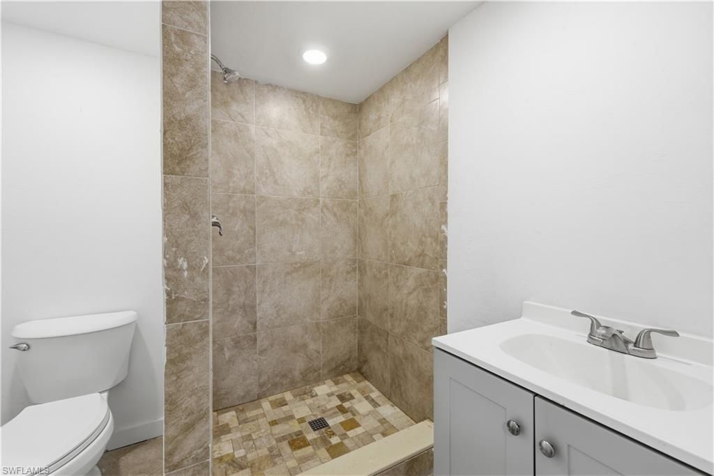 9395 Pennsylvania Ave , Unit 6, Bonita Springs, FL 34135 Photo