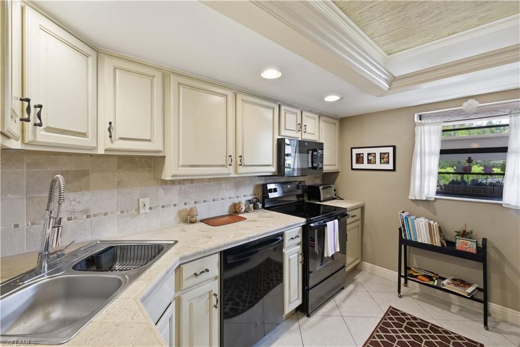 9395 Pennsylvania Ave , Unit 6, Bonita Springs, FL 34135 Photo