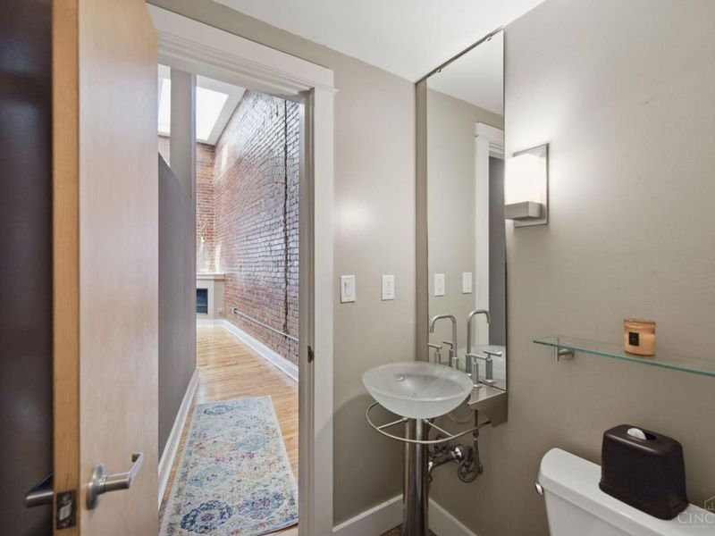 26 E Sixth Street, Unit 803, Cincinnati, OH 45202 Photo 33