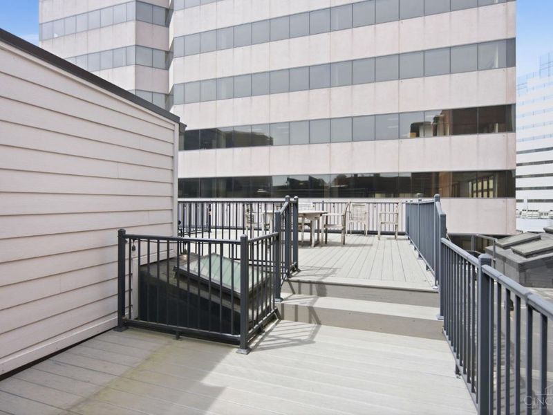 26 E Sixth Street, Unit 803, Cincinnati, OH 45202 Photo 49