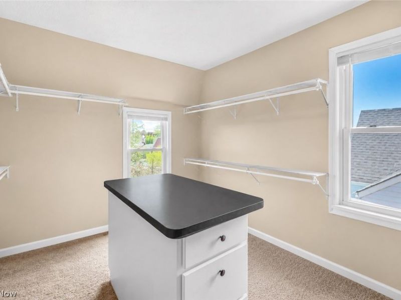 16005 Throckley Avenue, Cleveland, OH 44128 Photo 23