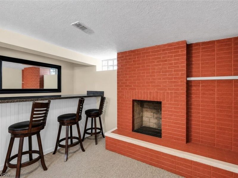 16005 Throckley Avenue, Cleveland, OH 44128 Photo 26