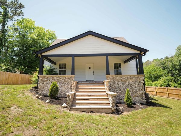 799 Reed Pond, Dalton, GA 30720