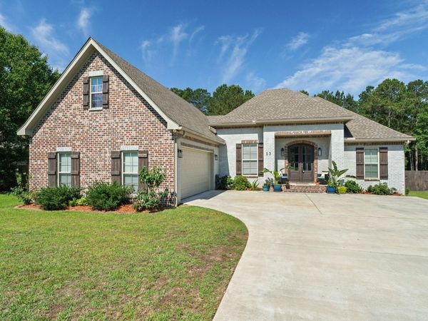 23 Wilson Rd., Hattiesburg, MS 39402