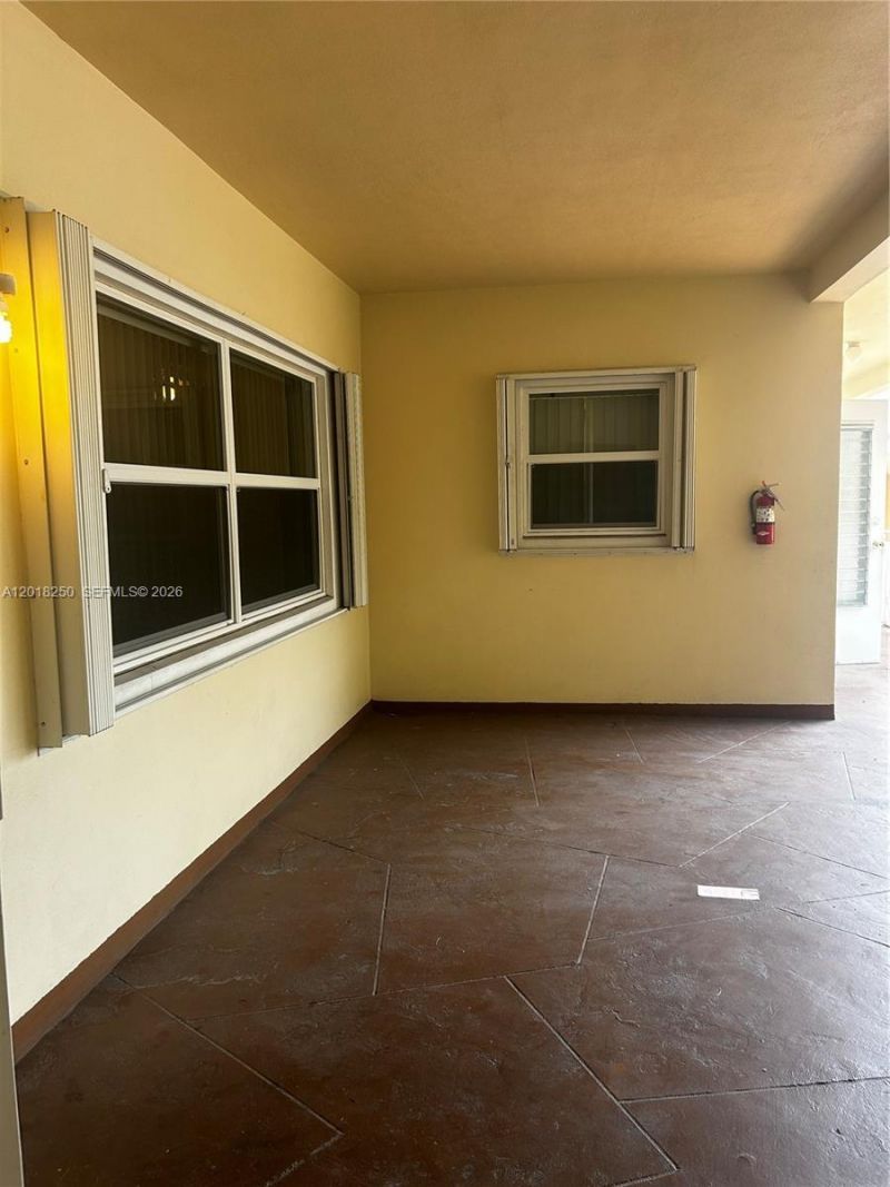 1958 Monroe St , Unit 209, Hollywood, FL 33020 Photo