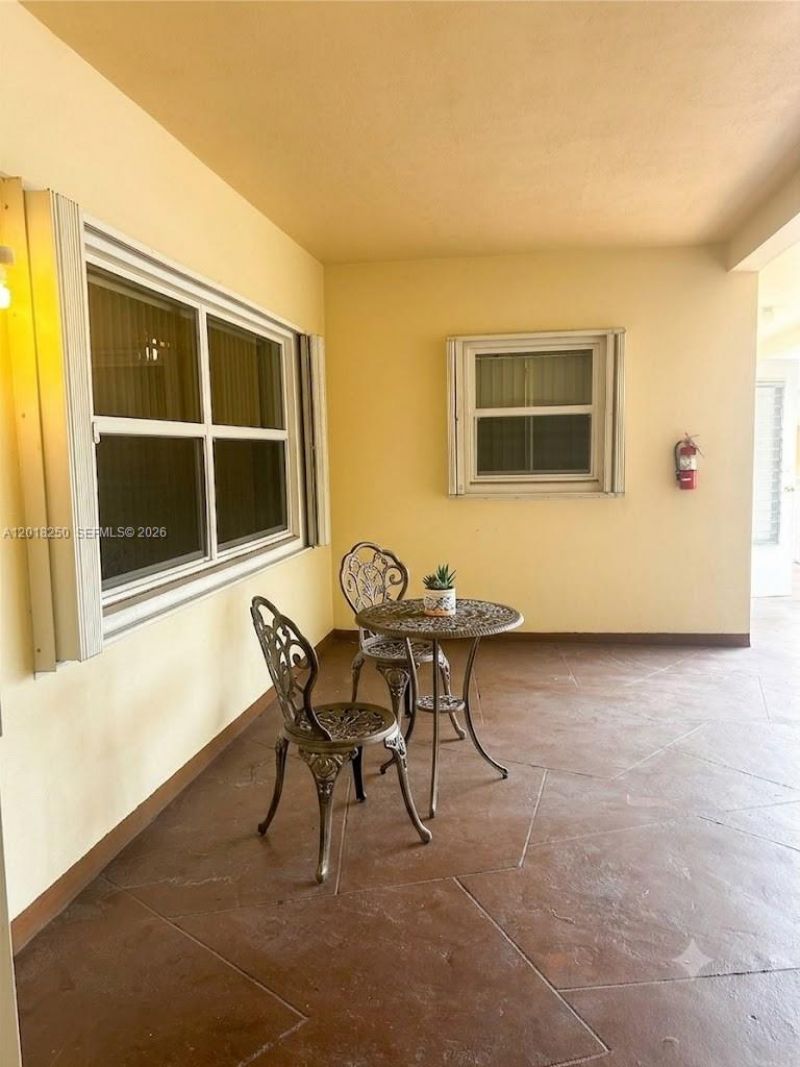 1958 Monroe St, Unit 209, Hollywood, FL 33020 Photo