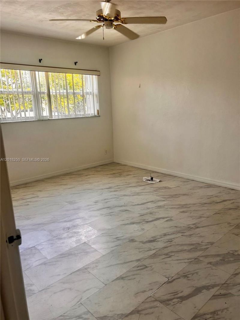 1958 Monroe St , Unit 209, Hollywood, FL 33020 Photo