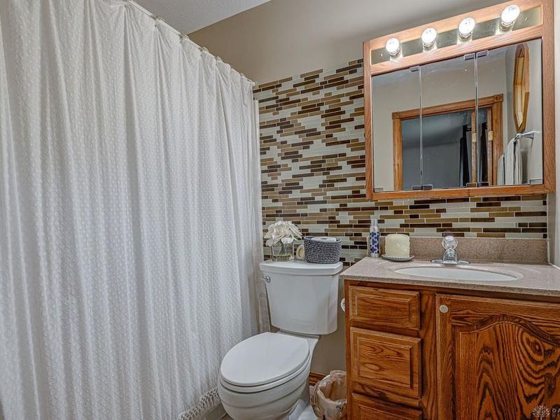 527 Lakengren Drive, Eaton, OH 45320 Photo 16