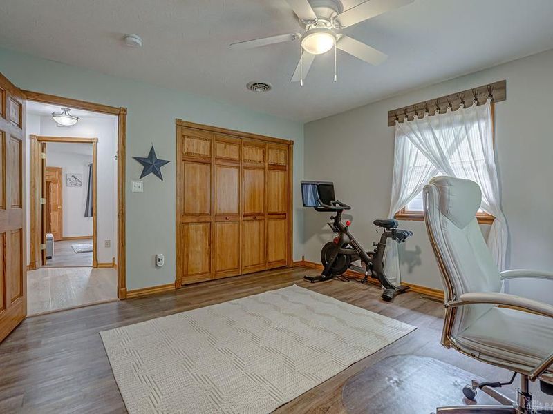 527 Lakengren Drive, Eaton, OH 45320 Photo 18
