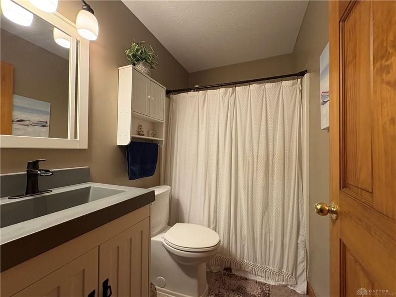 527 Lakengren Drive, Eaton, OH 45320 Photo 31