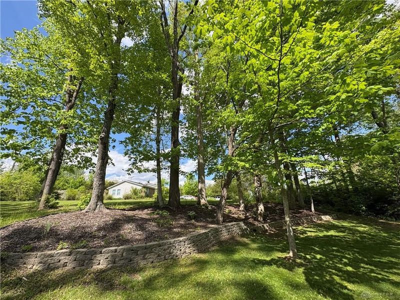 527 Lakengren Drive, Eaton, OH 45320 Photo 39