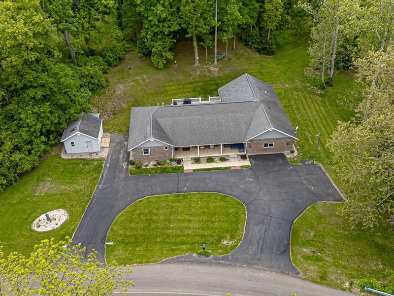 527 Lakengren Drive, Eaton, OH 45320 Photo 41