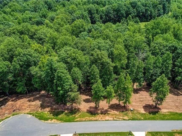 8430 Exmoor Trace , Browns Summit, NC 27214