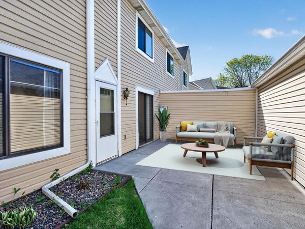 4505 Orchid Circle, Plymouth, MN 55446