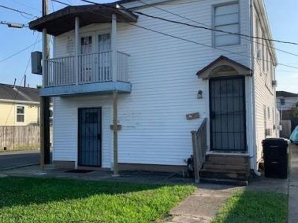 3500 CLEMATIS Street , New Orleans, LA 70122