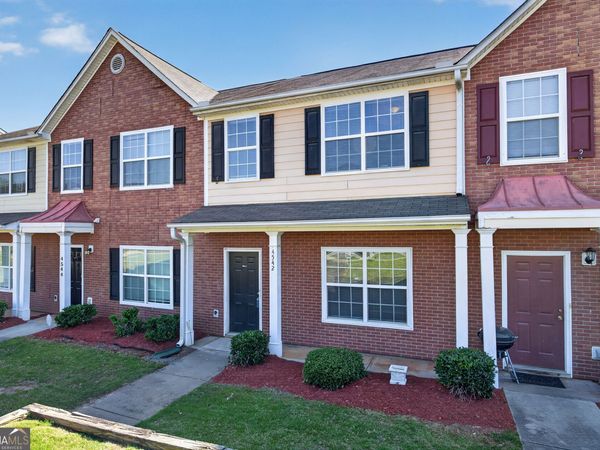 4542 Parkview Square, Atlanta, GA 30349