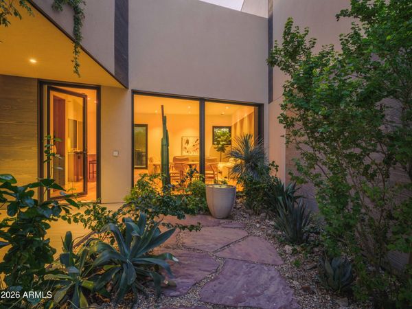1740 E OCOTILLO Road, Unit 1, Phoenix, AZ 85016