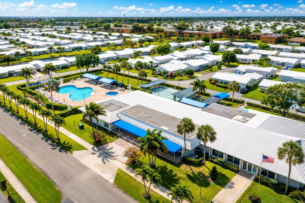 1009 Leisure Lane, Boynton Beach, FL 33426 Photo