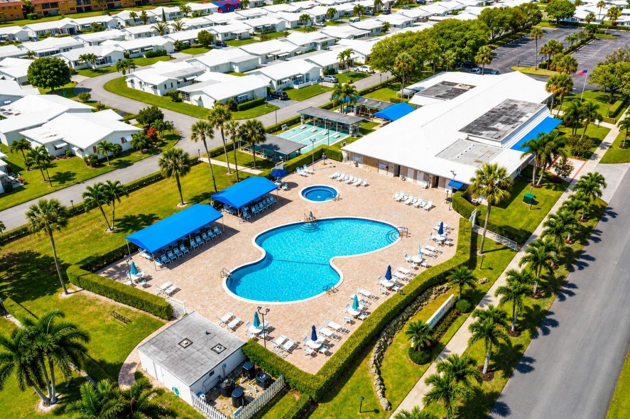 1009 Leisure Lane, Boynton Beach, FL 33426 Photo