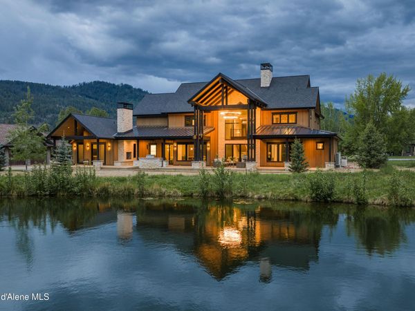 12 Alpenrose LN , Sandpoint, ID 83864