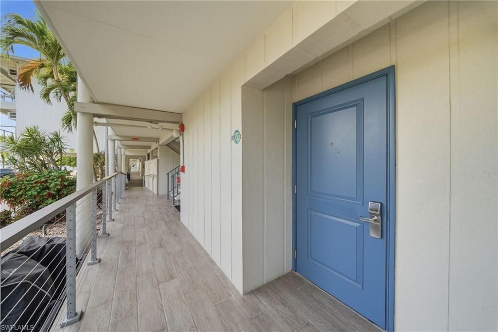 900 Broad Ave S, Unit 117, Naples, FL 34102 Photo