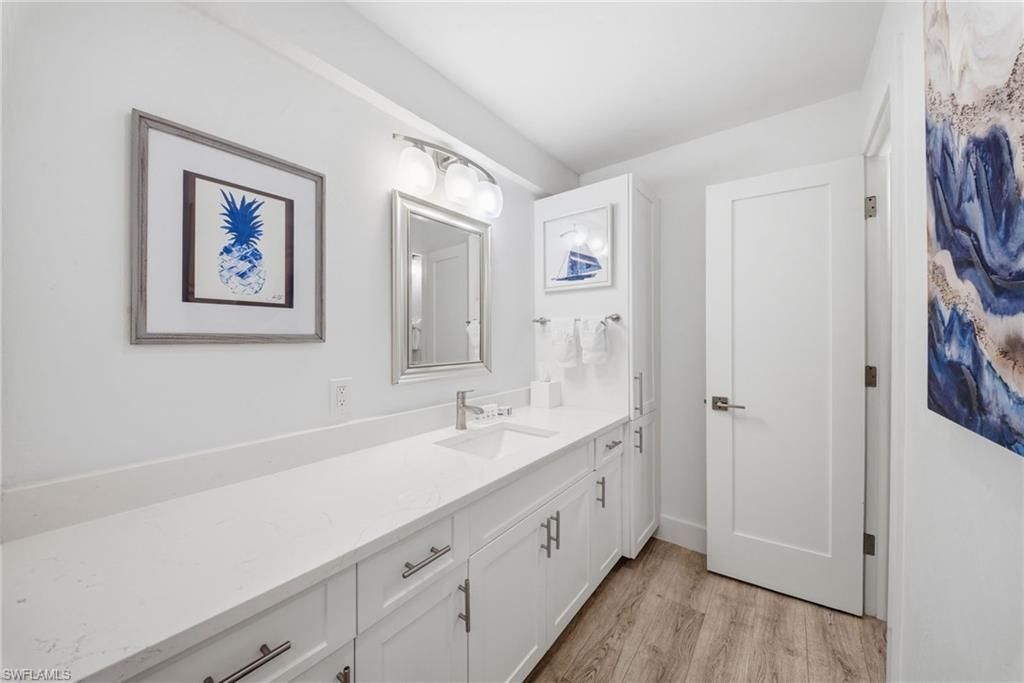 900 Broad Ave S, Unit 117, Naples, FL 34102 Photo