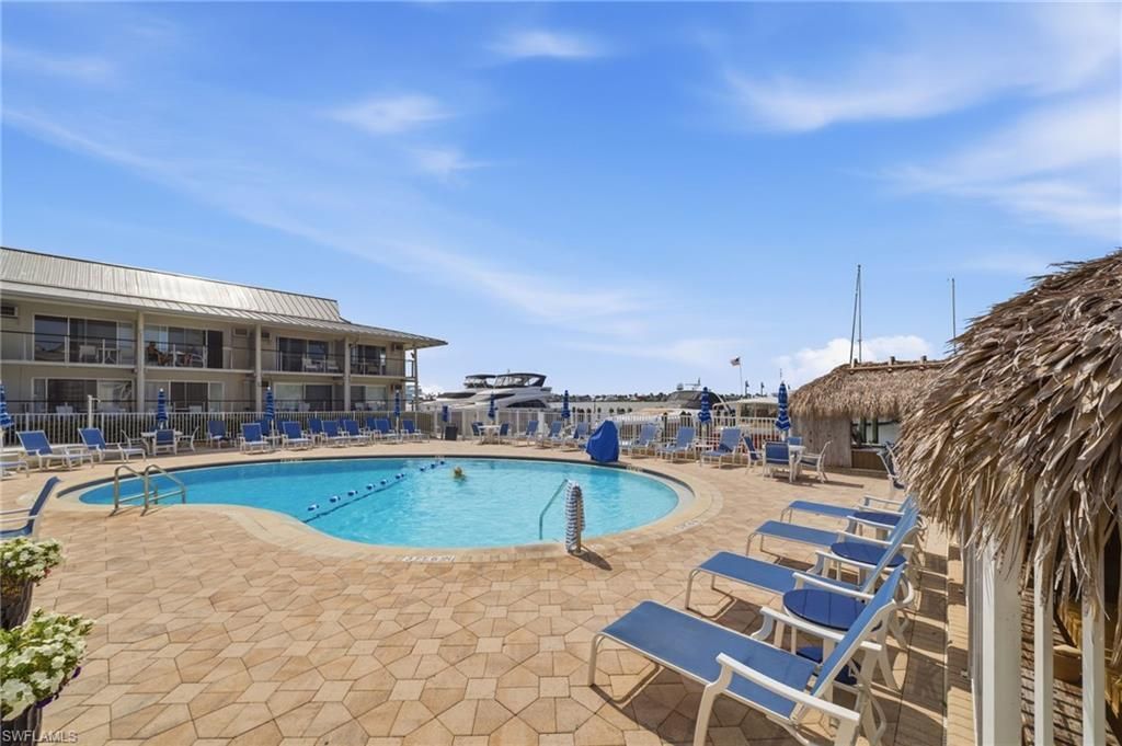 900 Broad Ave S, Unit 117, Naples, FL 34102 Photo