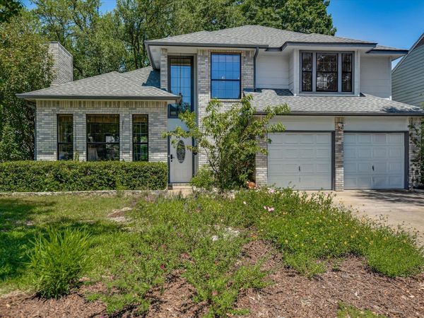 1104 Crestview ST, Round Rock, TX 78681