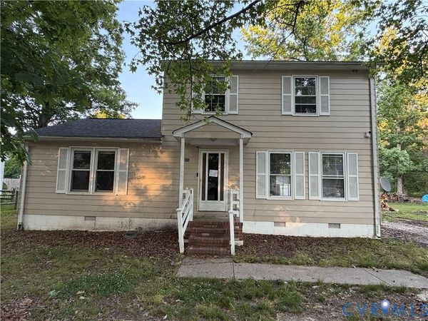 1607 Old Iron Road , Hopewell, VA 23860