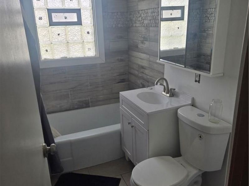 741 Almond Avenue, Dayton, OH 45417 Photo 9