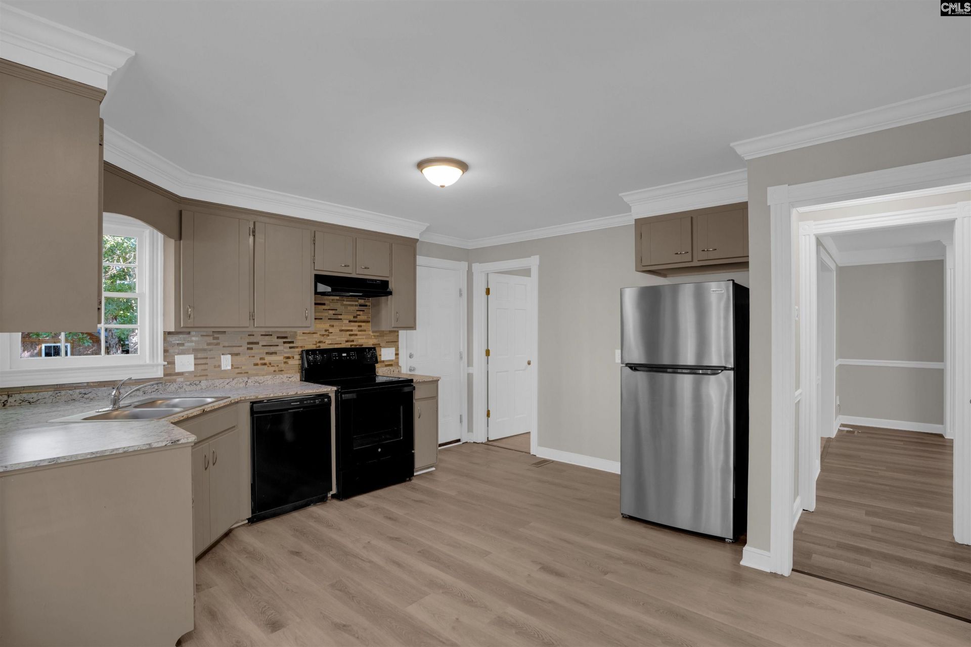 13 Castle Vale Circle  Photo 12