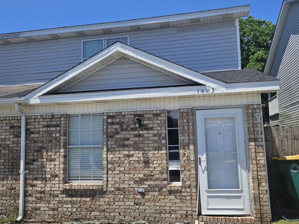 1803 Pointed Leaf Lane, Fort Walton Beach, FL 32547