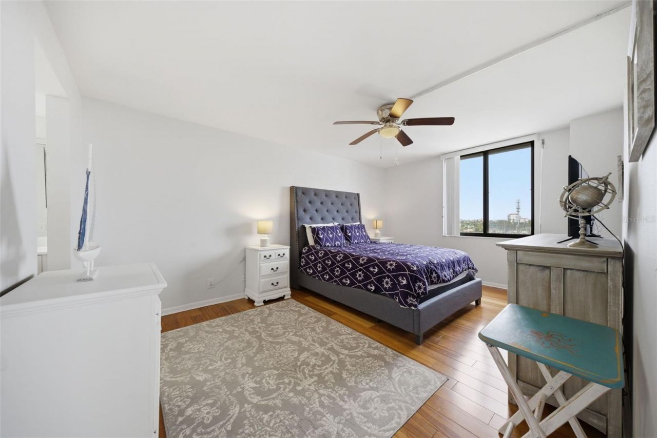 6322 Palma Del Mar Boulevard S, Unit 606, Saint Petersburg, FL 33715 Photo