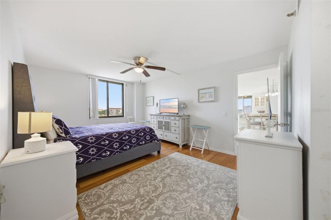6322 Palma Del Mar Boulevard S, Unit 606, Saint Petersburg, FL 33715 Photo
