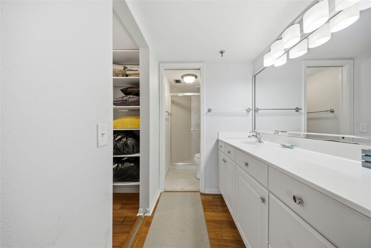 6322 Palma Del Mar Boulevard S, Unit 606, Saint Petersburg, FL 33715 Photo