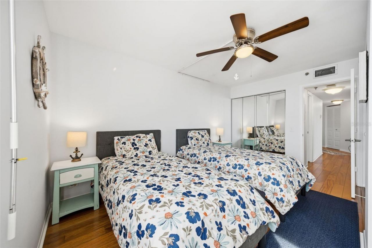6322 Palma Del Mar Boulevard S, Unit 606, Saint Petersburg, FL 33715 Photo