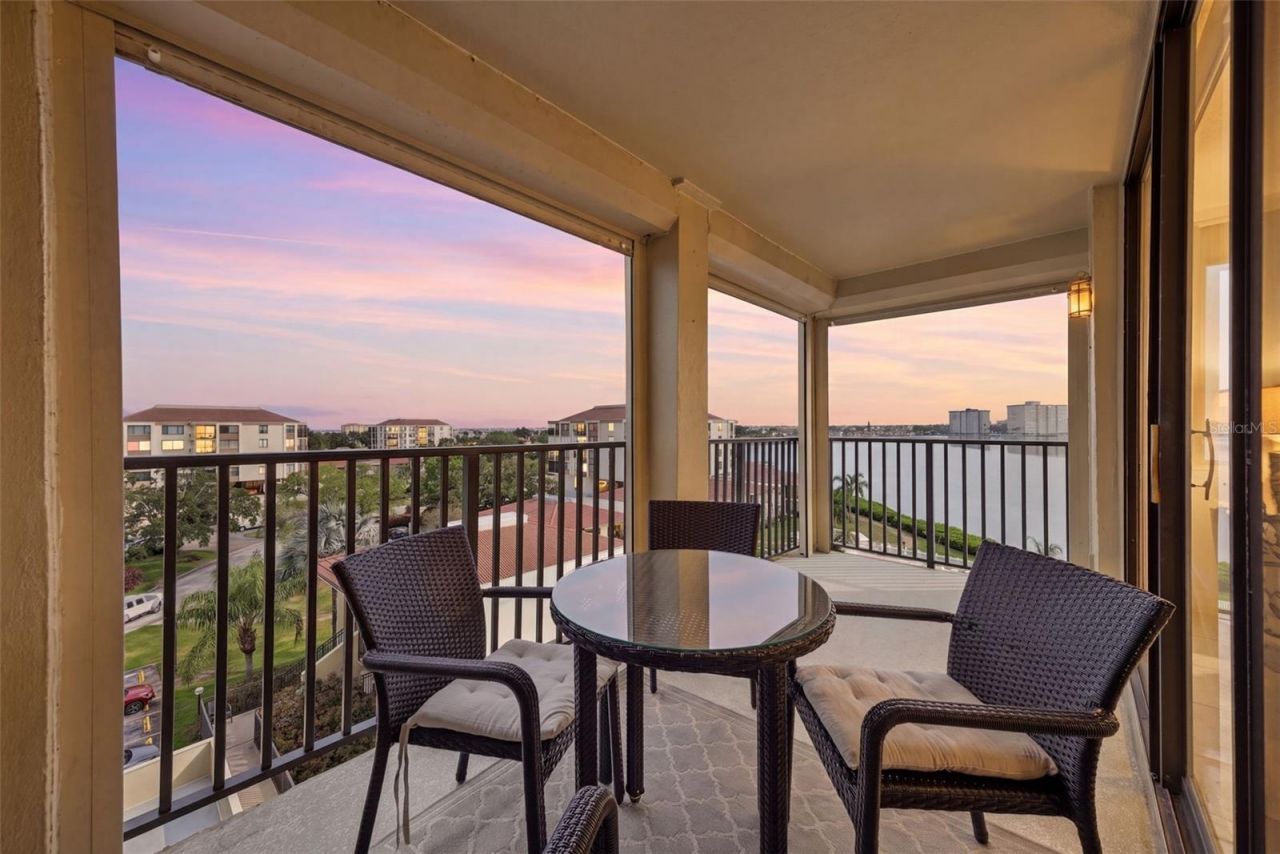 6322 Palma Del Mar Boulevard S, Unit 606, Saint Petersburg, FL 33715 Photo