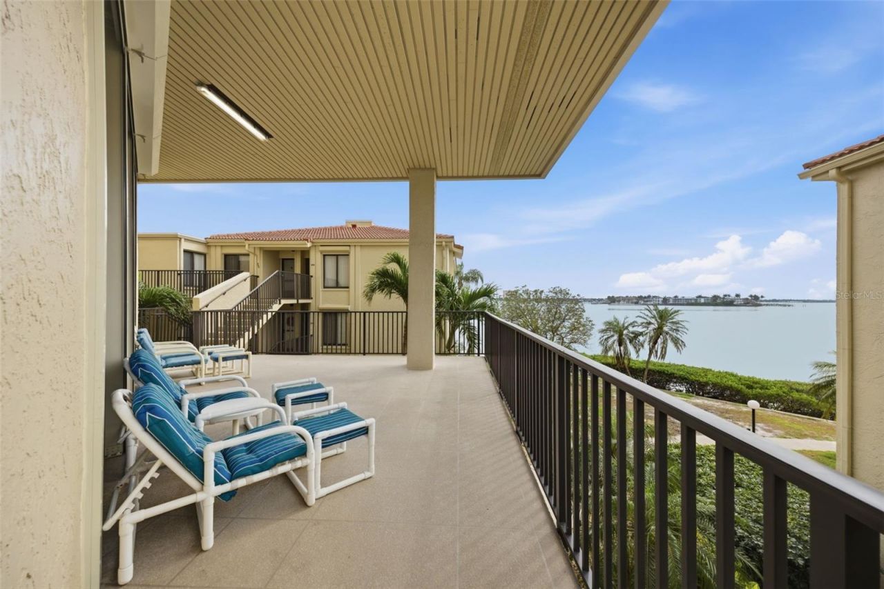 6322 Palma Del Mar Boulevard S, Unit 606, Saint Petersburg, FL 33715 Photo