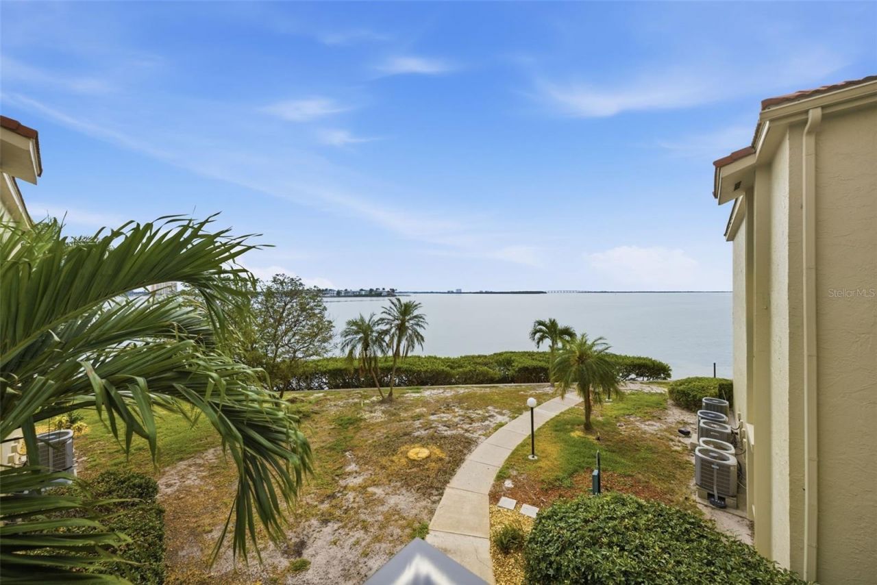 6322 Palma Del Mar Boulevard S, Unit 606, Saint Petersburg, FL 33715 Photo