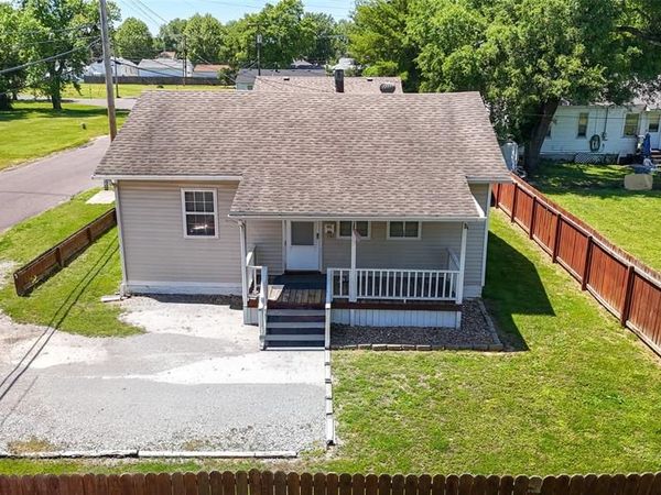 601 5th Street, East Alton, IL 62024