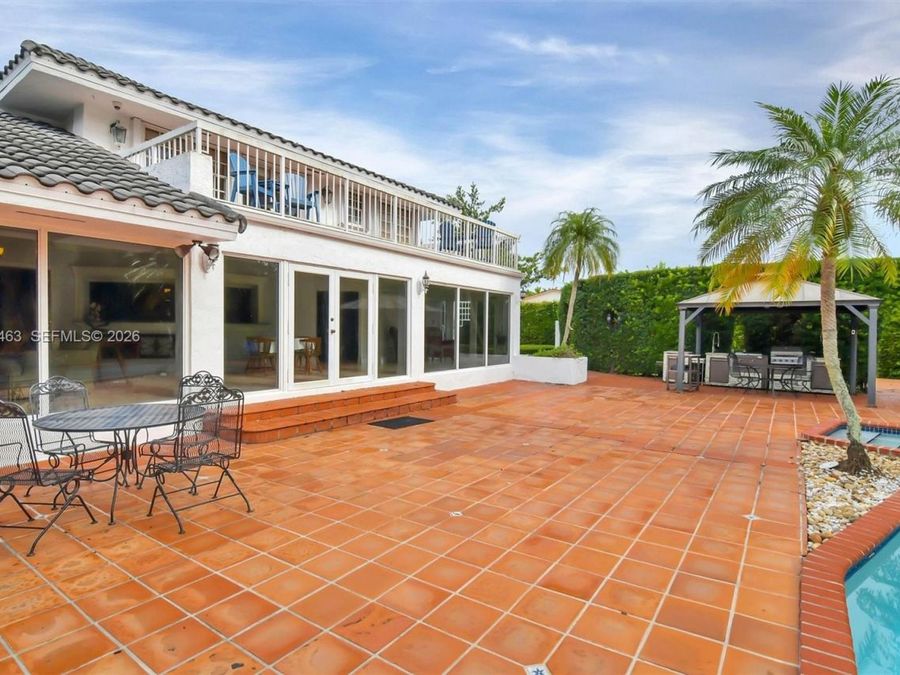 Property Image 40