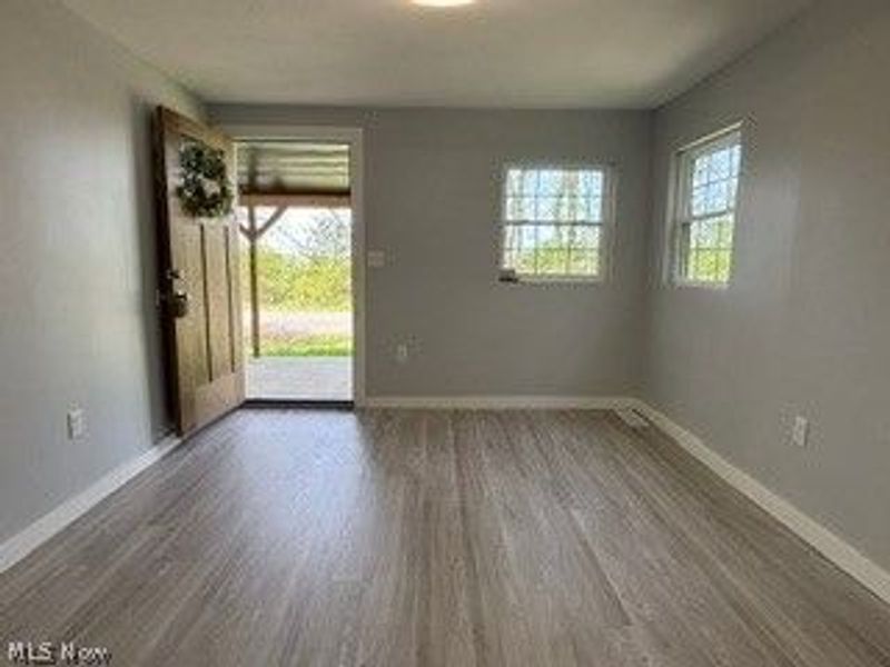 3185 Willowedge Drive, Coventry, OH 44319 Photo 6