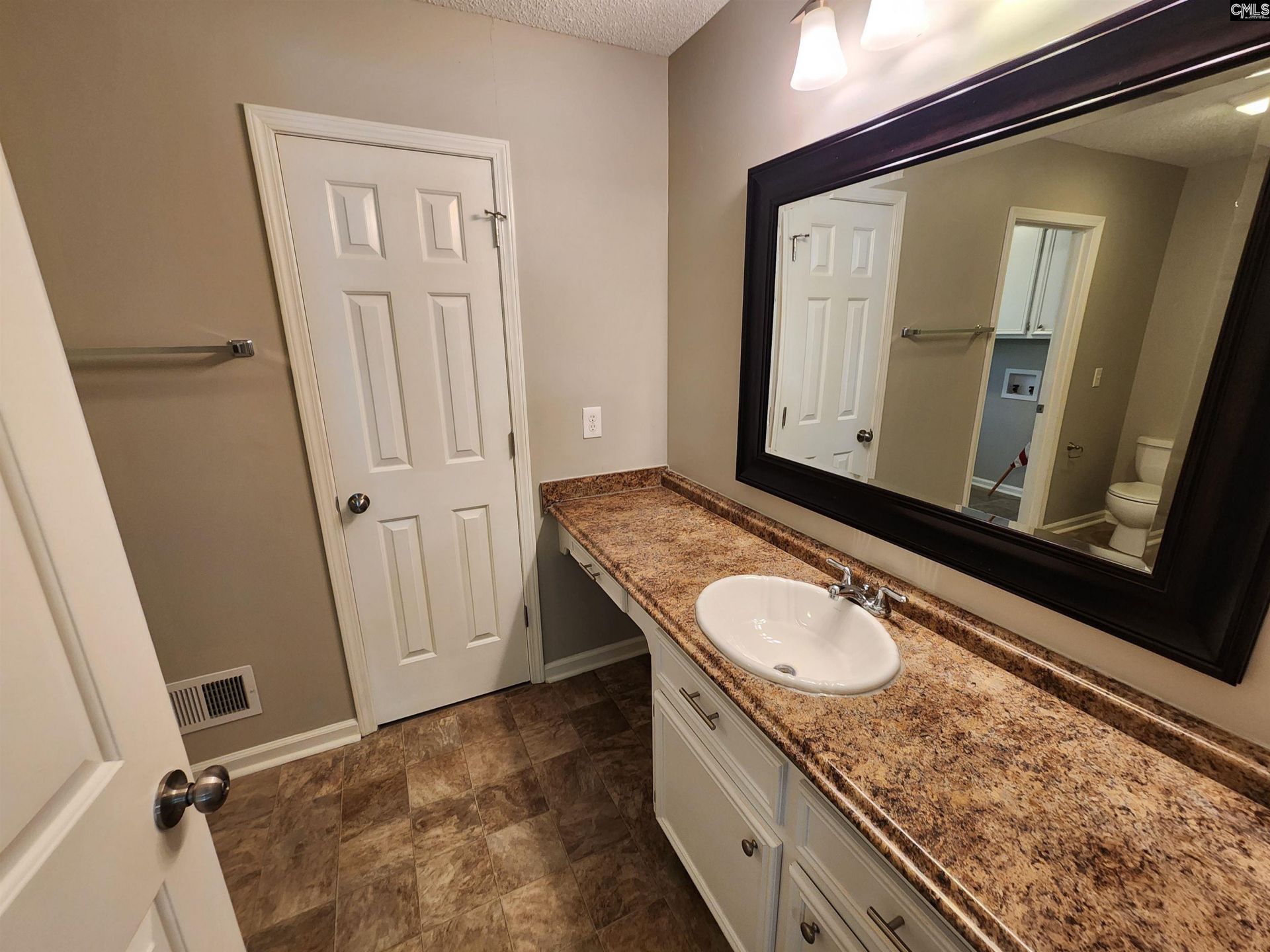 117 Bowhill Court  Photo 11