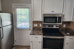 117 Bowhill Court  photo 4