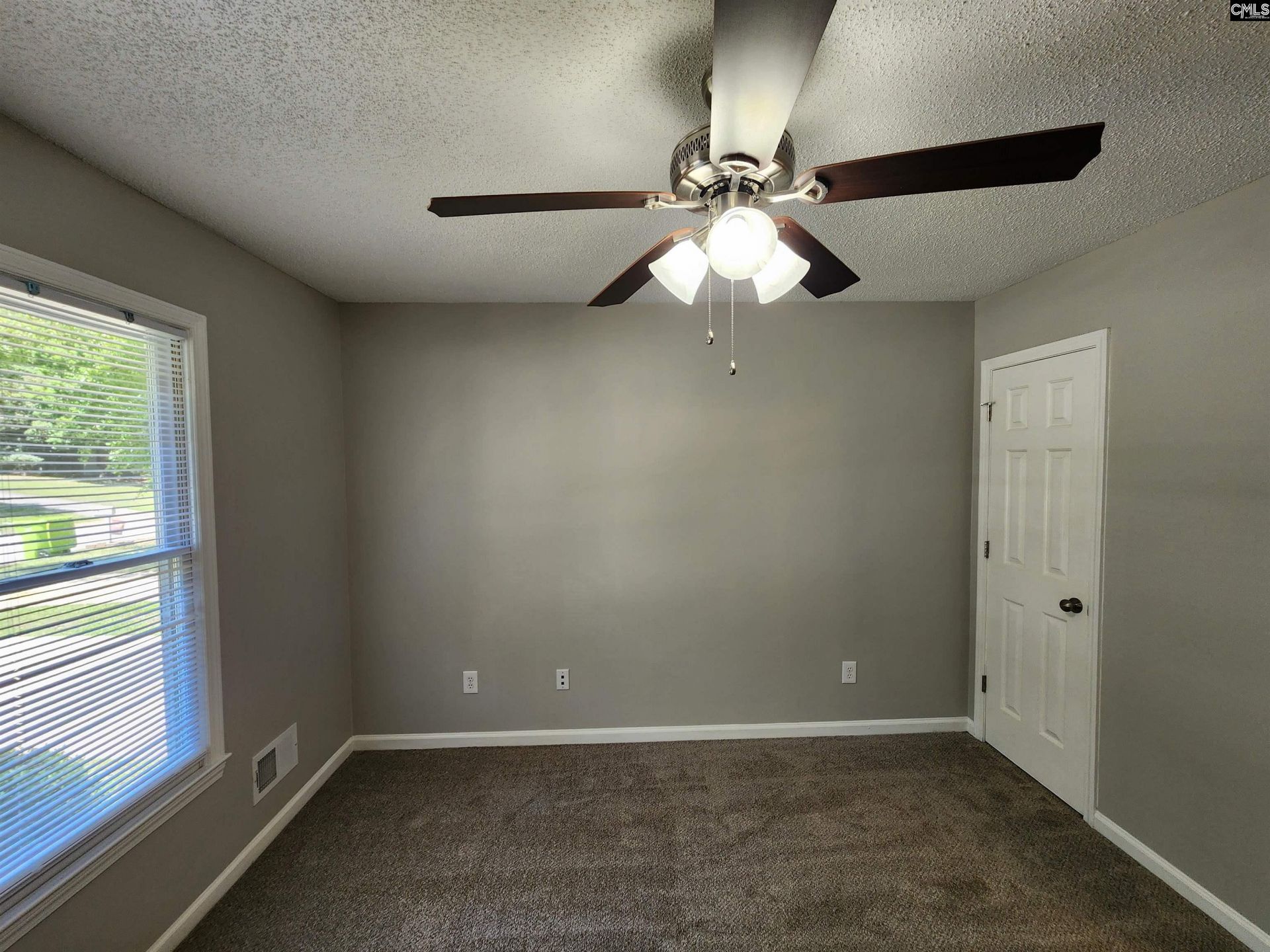 117 Bowhill Court  Photo 6
