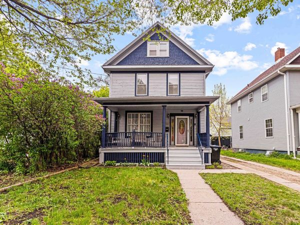 205 S 14th Street S, Fargo, ND 58103