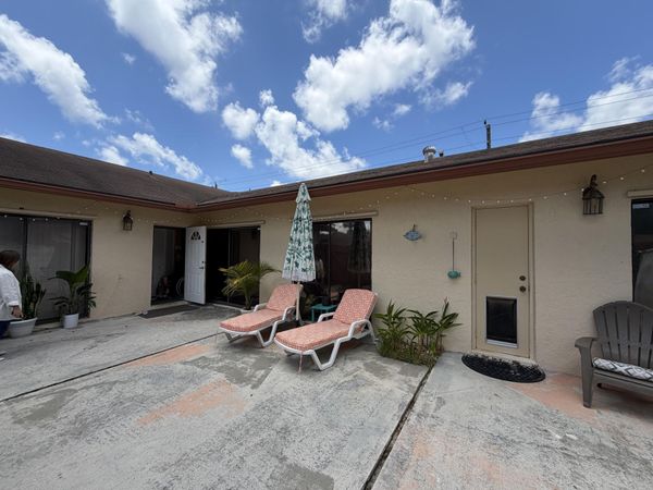 1051 Summit Place Circle, Unit D, West Palm Beach, FL 33415