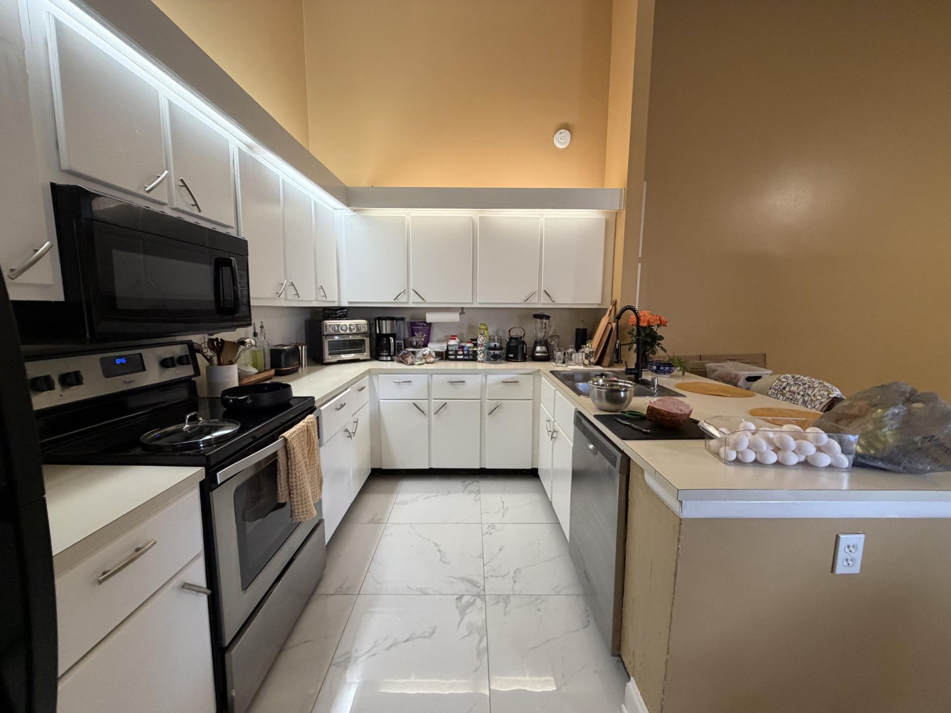 1051 Summit Place Circle, Unit D, West Palm Beach, FL 33415 Photo